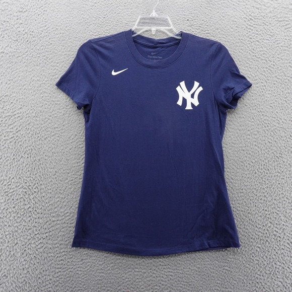 The Nike Tee New York Yankees MLB TShirt Womens Size Medium DJ LeMahieu NWT - Picture 1 of 13